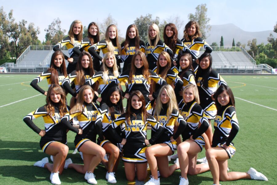 School Cheer Girls