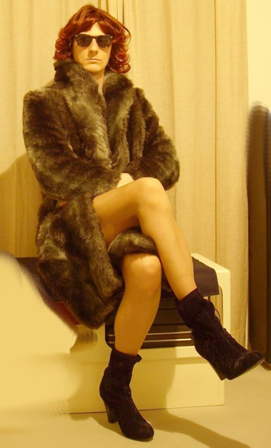 Me in Stockings, Pantyhose, Boots, Fur Coat, Gloves