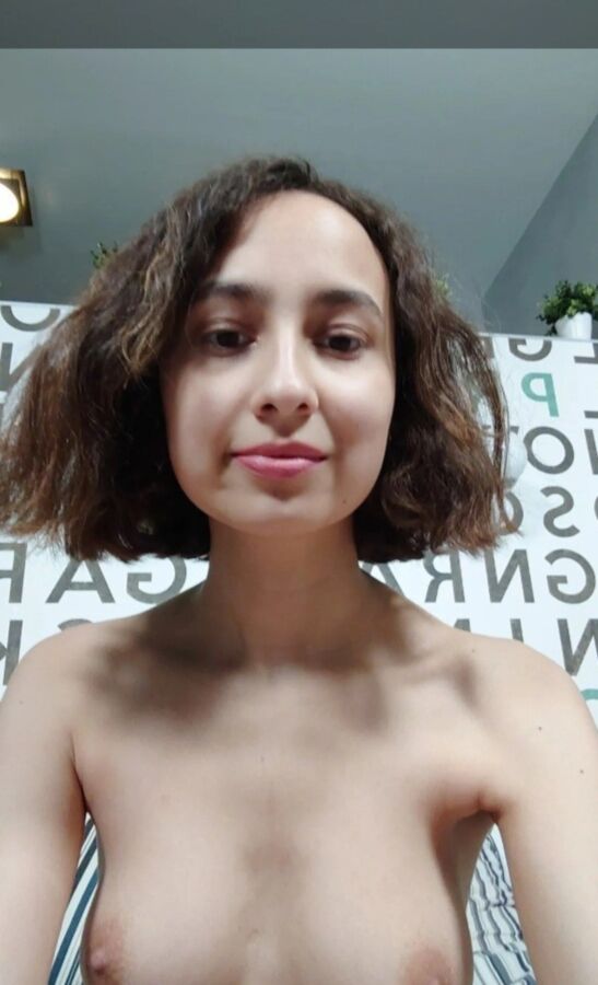 boobshow menina paki