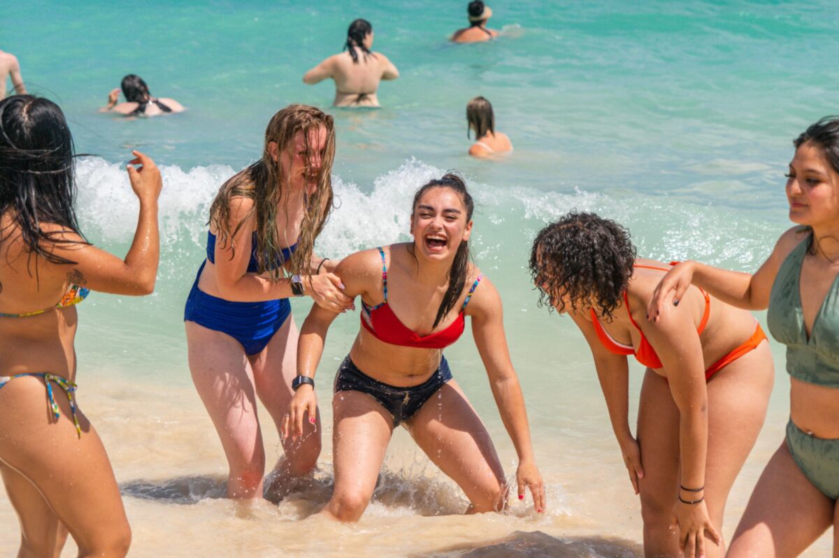 .......,,..,,,,,FOTOS DE FESTA NA PRAIA DE ADOLESCENTES FOFOS.....,,,,,,,,,