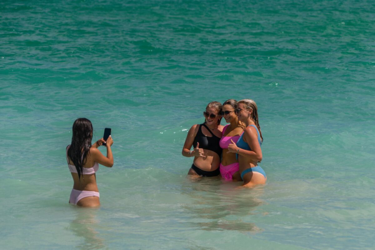 .......,,..,,,,,FOTOS DE FESTA NA PRAIA DE ADOLESCENTES FOFOS.....,,,,,,,,,