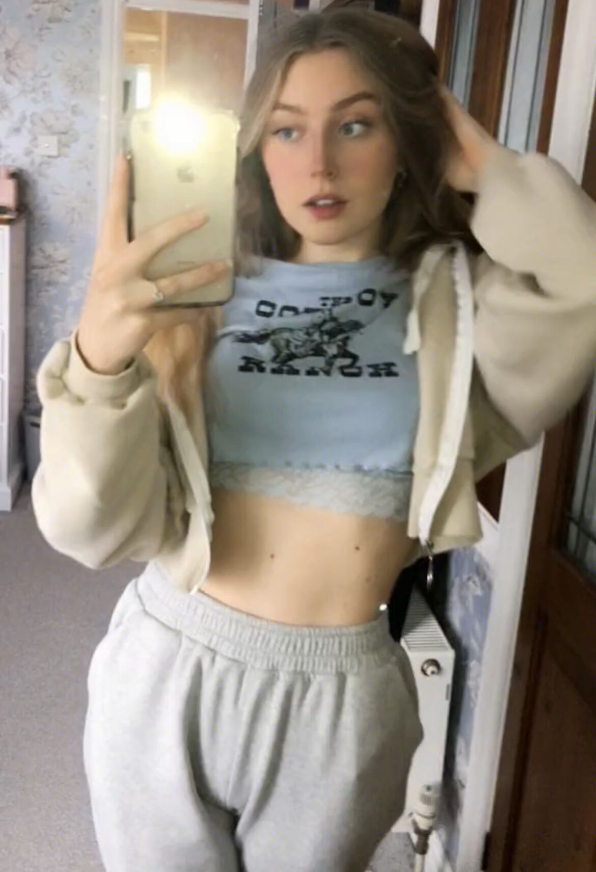 British TikTok teen fuck meat Amy.