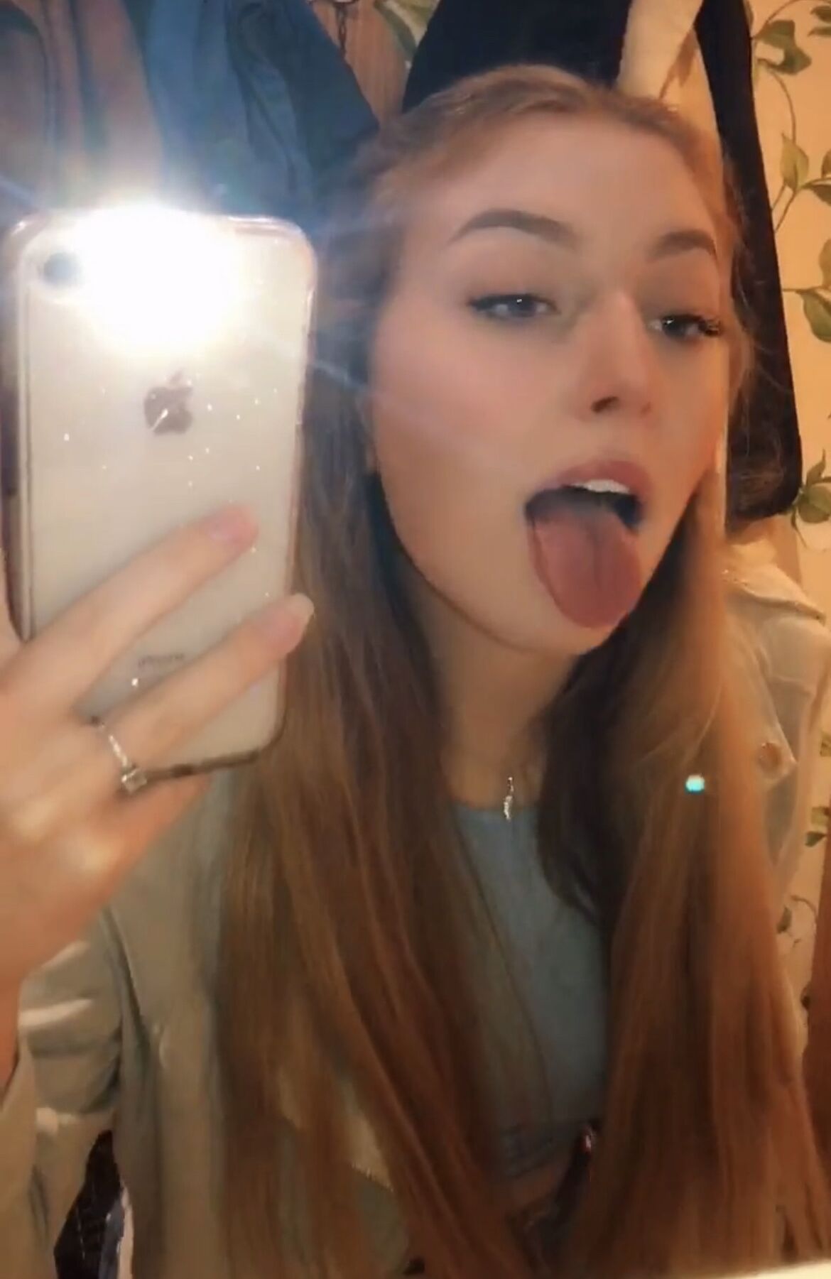 British TikTok teen fuck meat Amy.