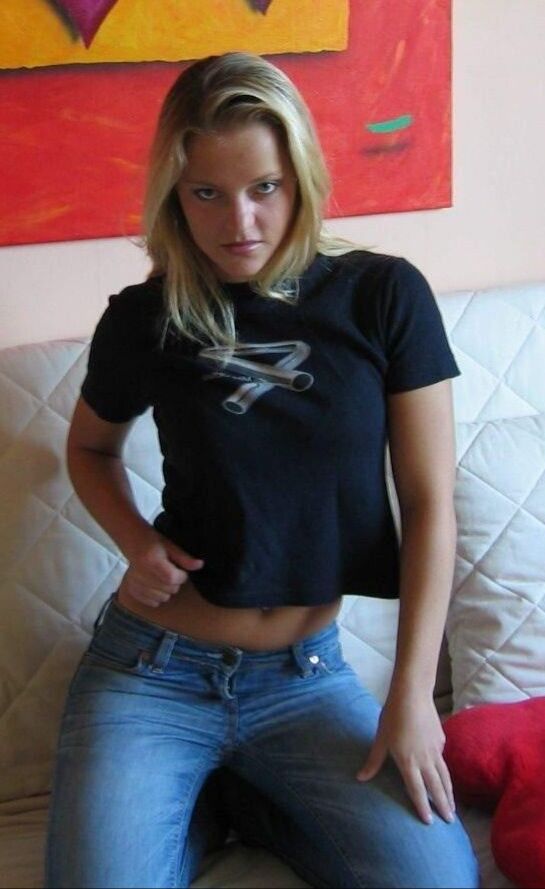 Blonde Model in Levis