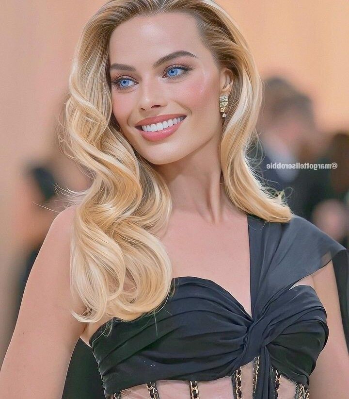 Margot Robbie Actriz australiana