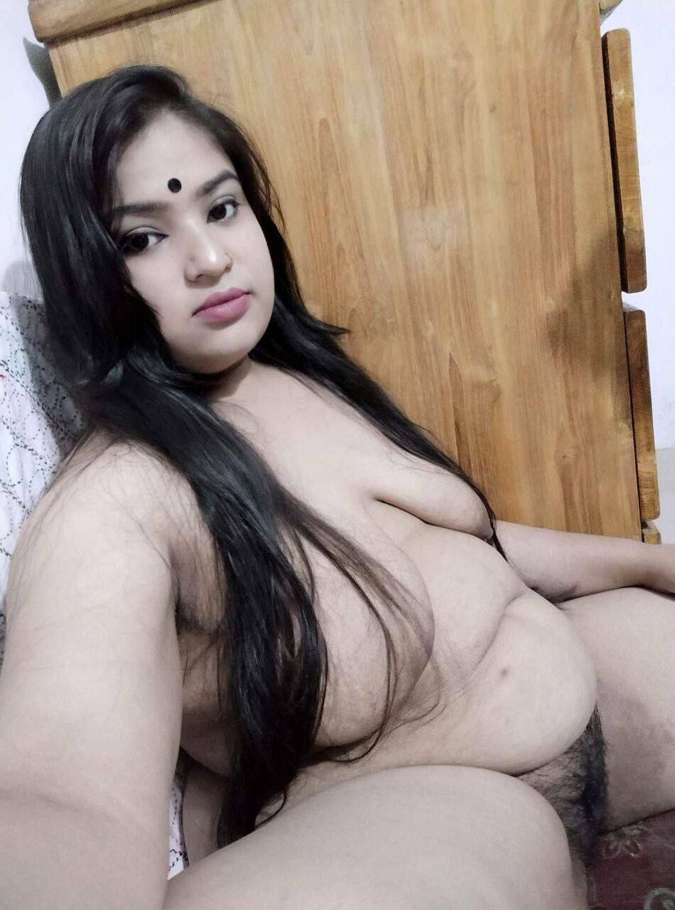 India gorda gordita MILF desnuda