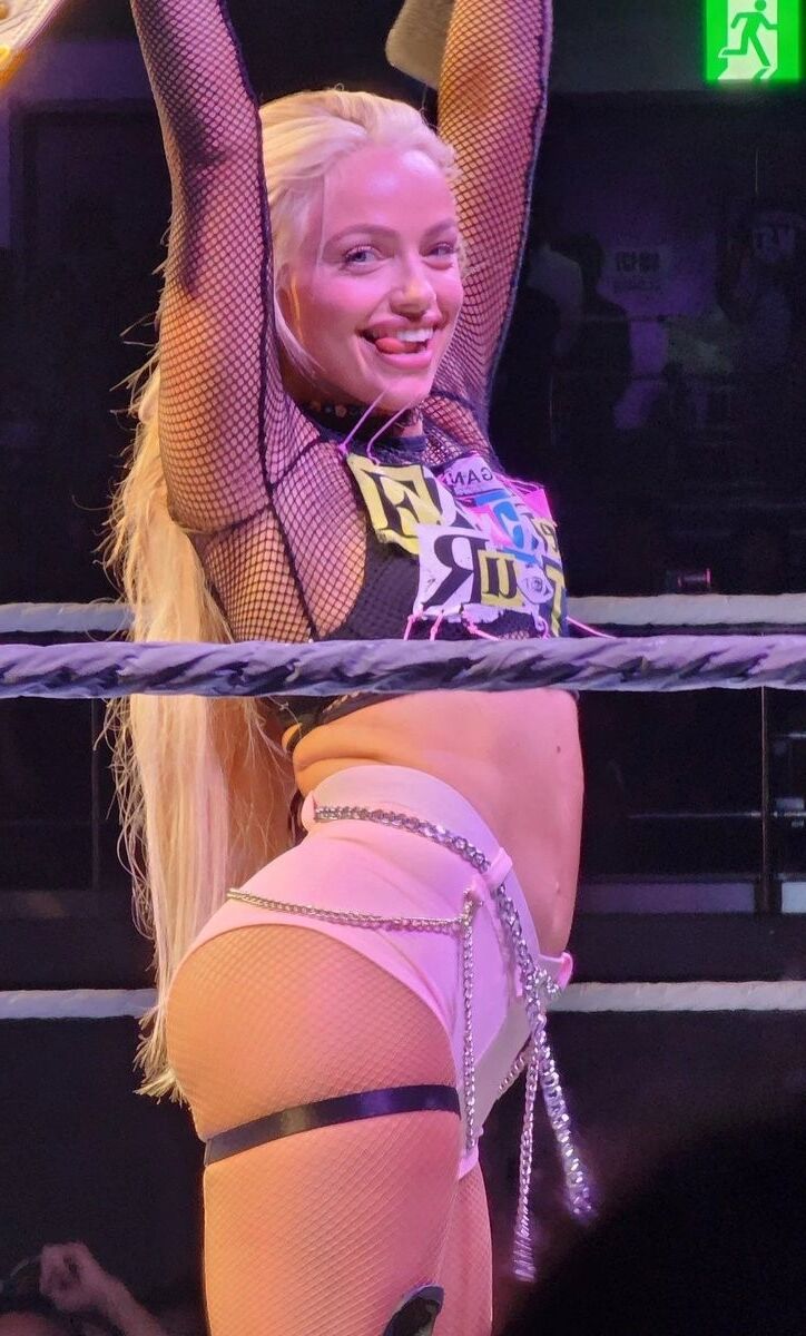 Liv Morgan V.