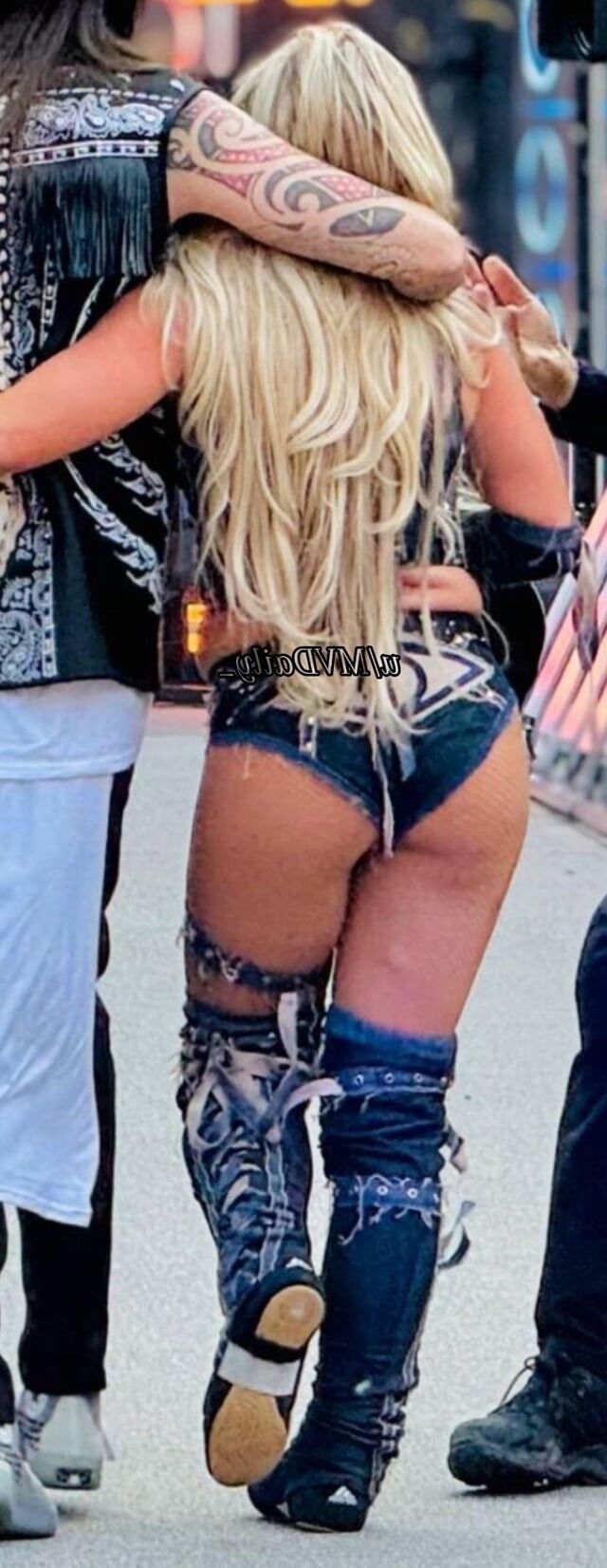 Liv Morgan V.