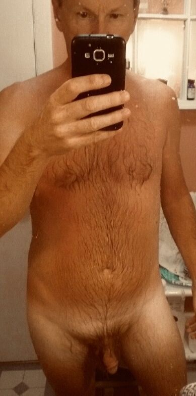 Frontales completos de mi cuerpo peludo