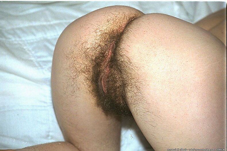 Show us your Hairy Female Anus 