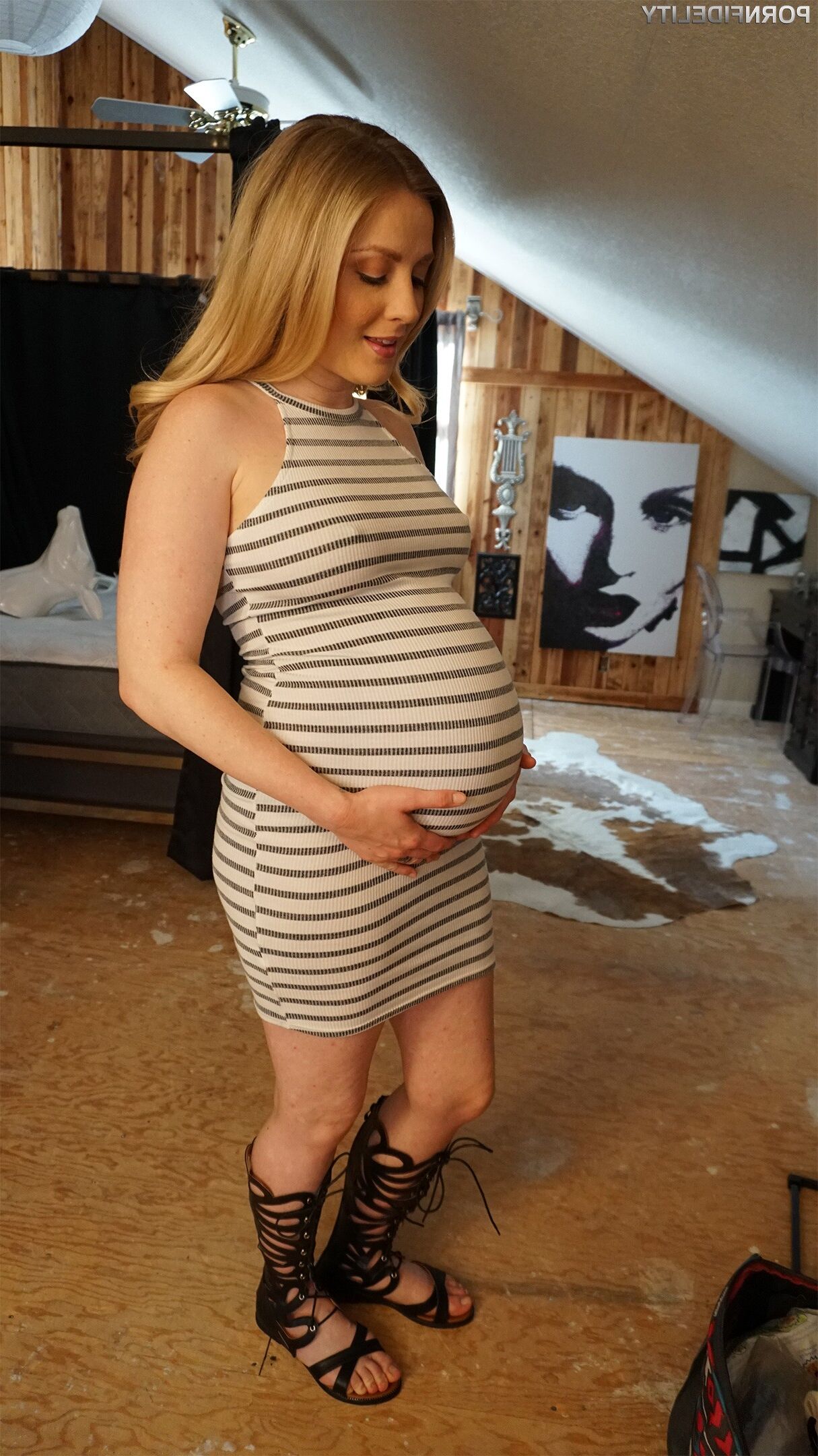 Karla Kush - The Pregnant Glow