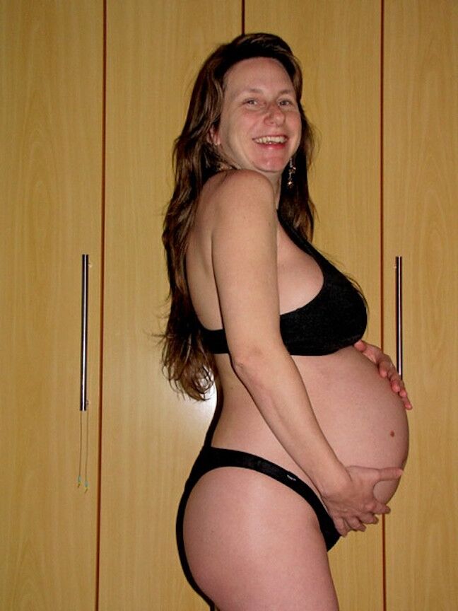 Sexy Pregnant Girls 2