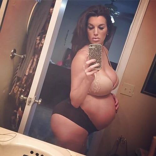 1/23~Preggers-selfies