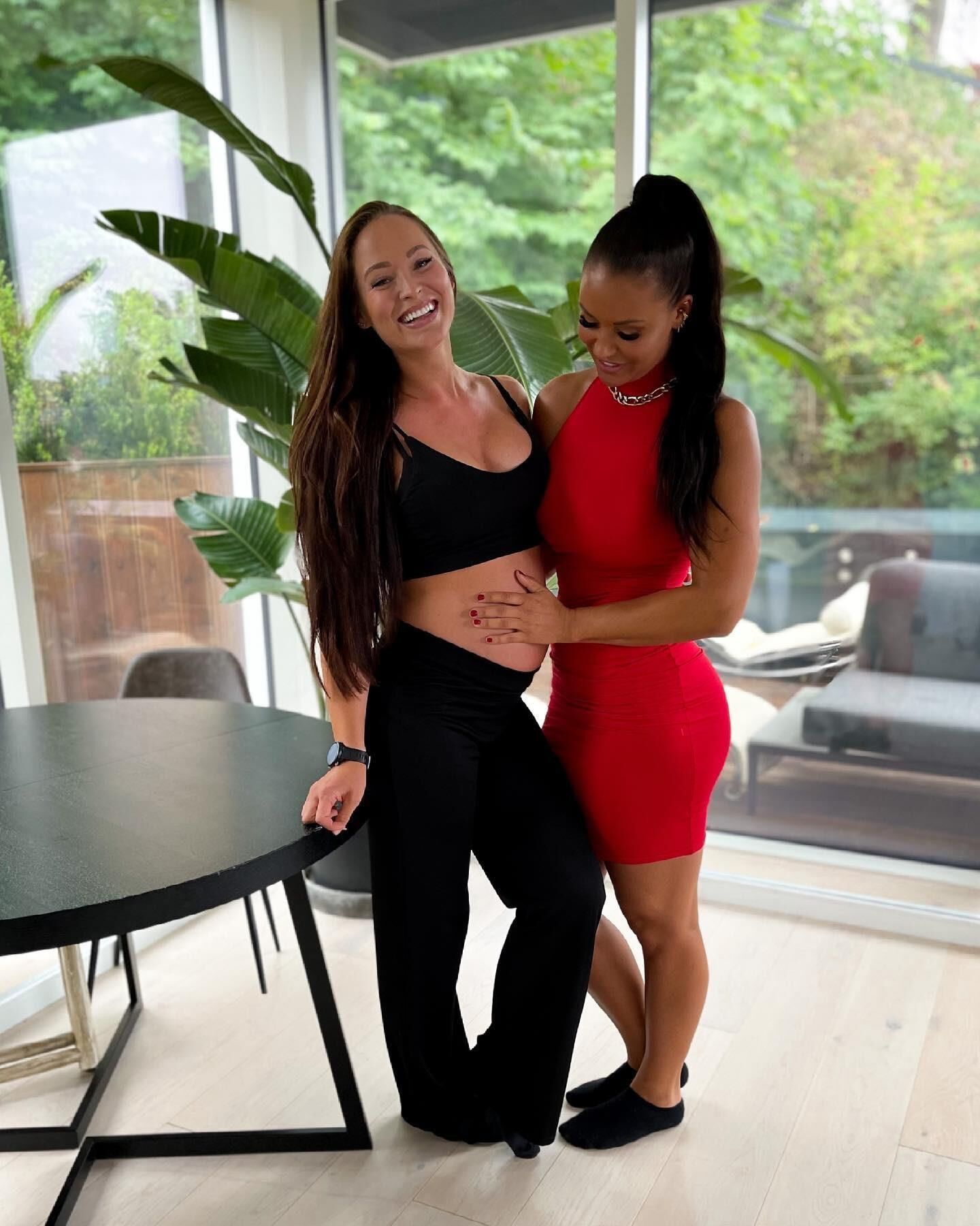 Hot pregnant sportbabe Christina