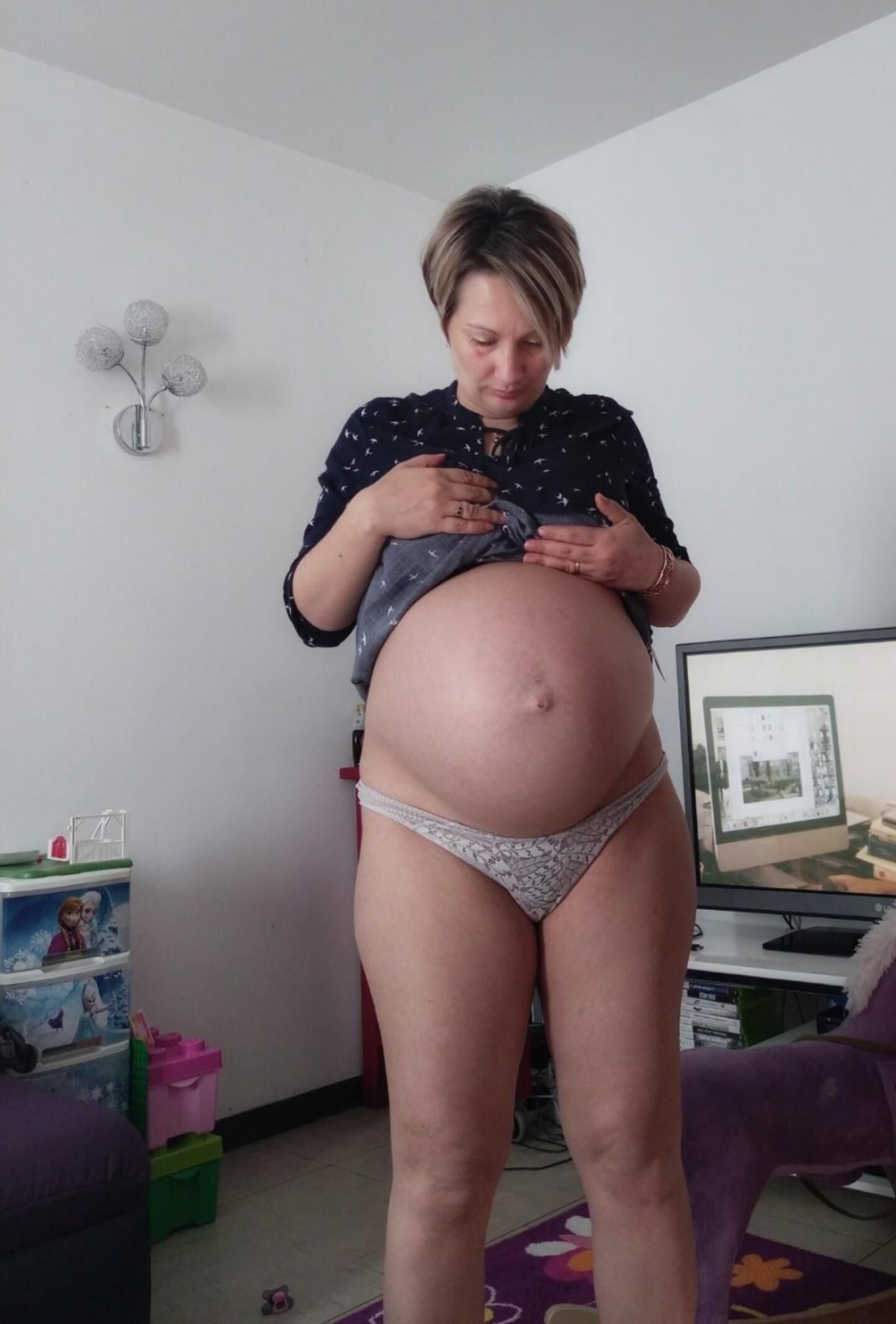 French Pregnant