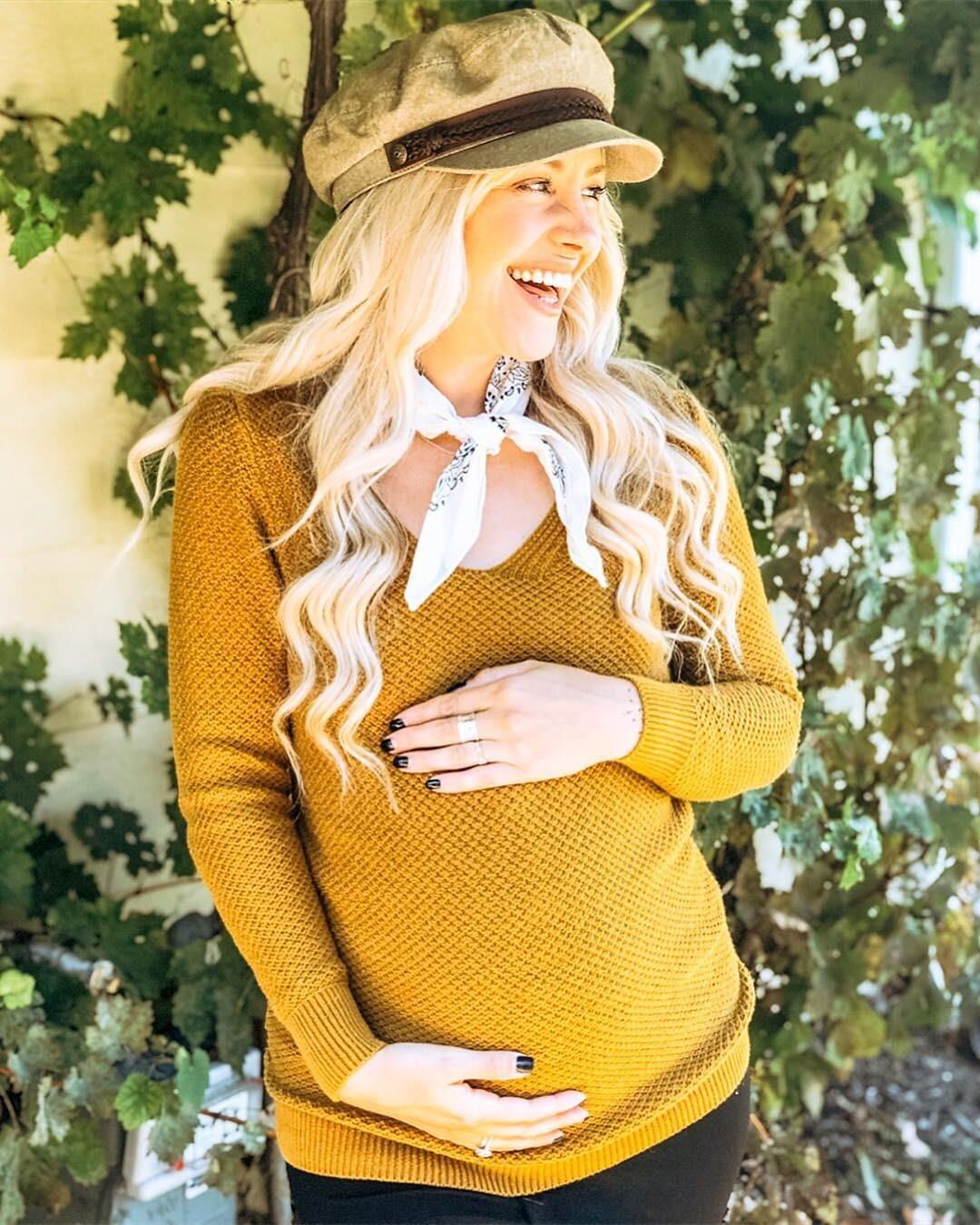 [Pregnant] very happy mom