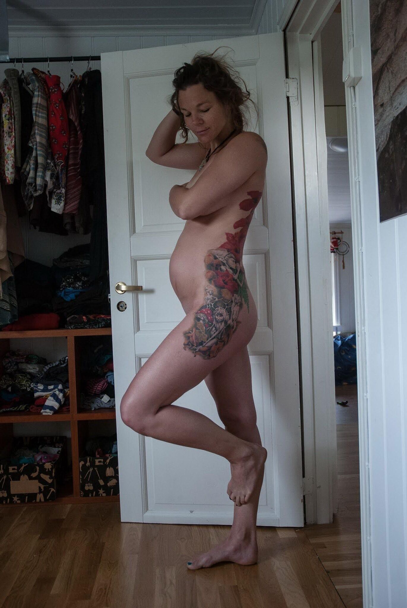 Pregnant women with tattoos