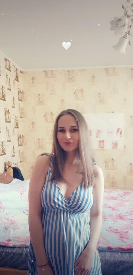 Anastasya B. 23 y.o. pregnant girl