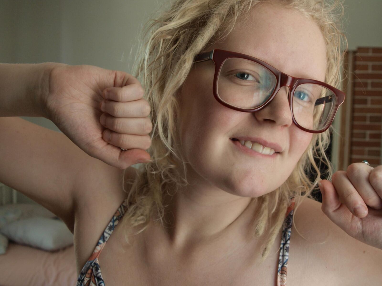 blonde teen nerd