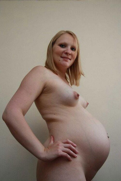 Amateur redhead pregnant nude