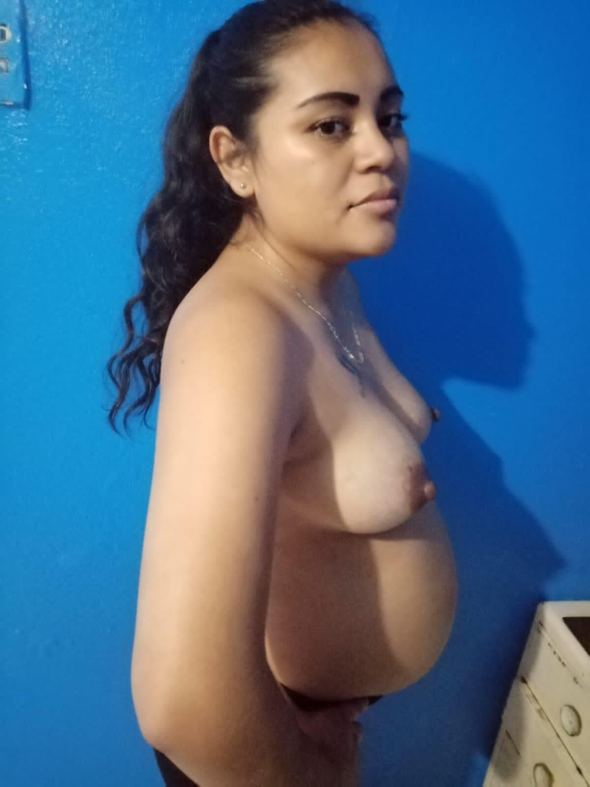 Mexicana Embarazada 29