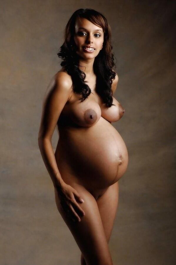 Pregnant black girl nude