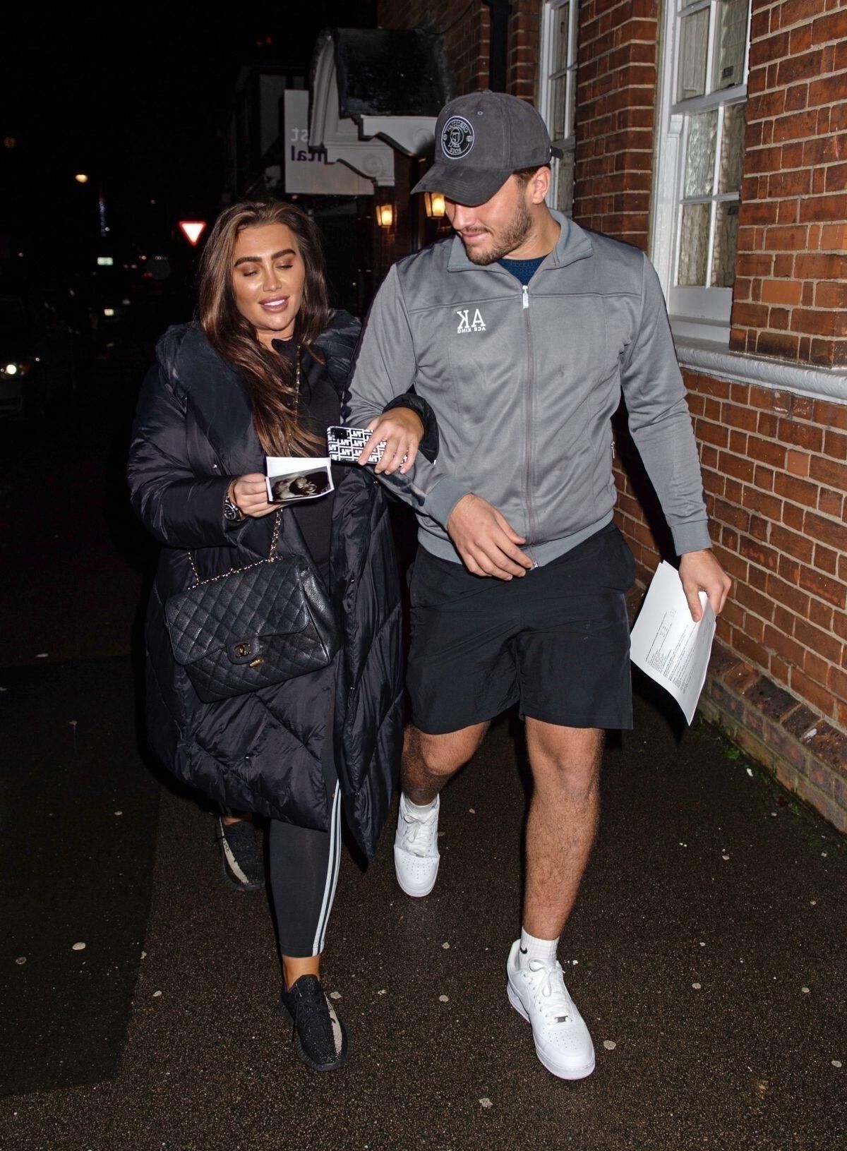 Lauren Goodger (PREGNANT BABES)