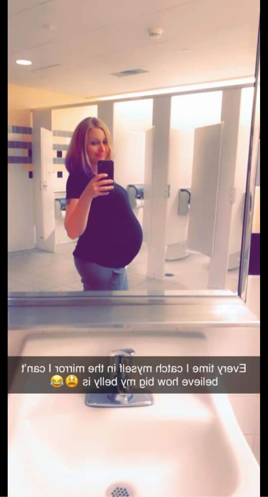 Pregnant Woman 34