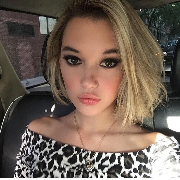 Sarah Snyder es una linda putita 1