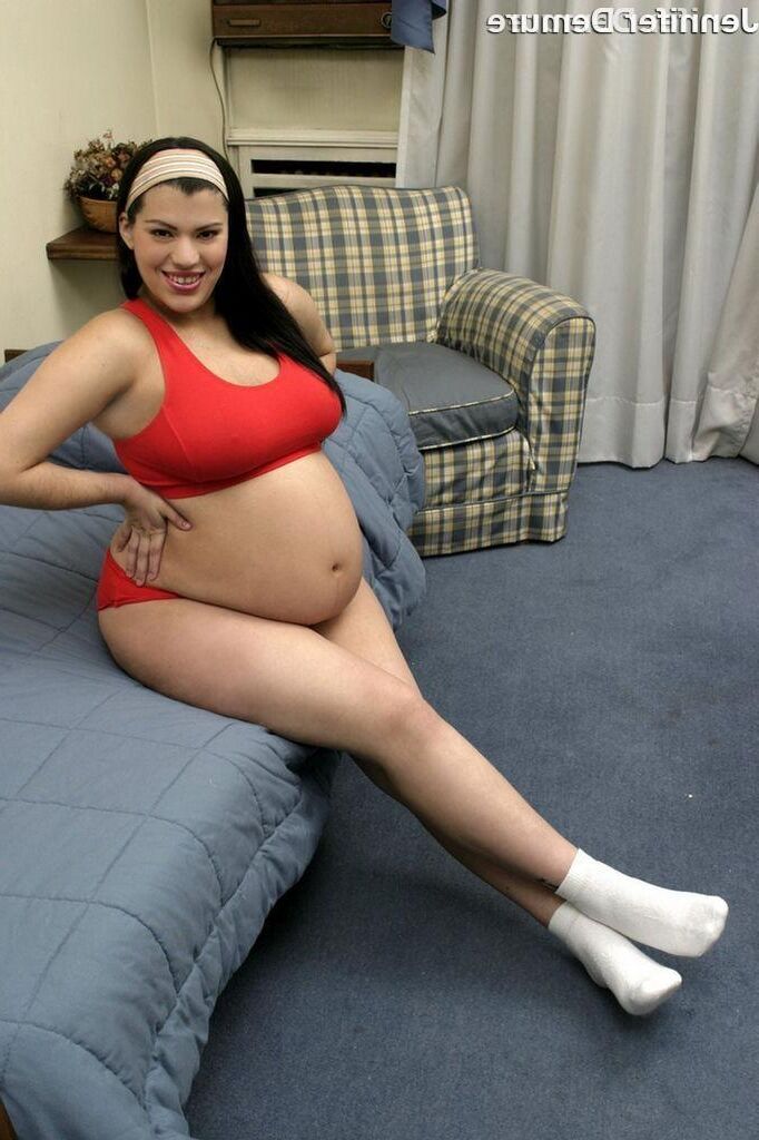 Dulces_preggers_06