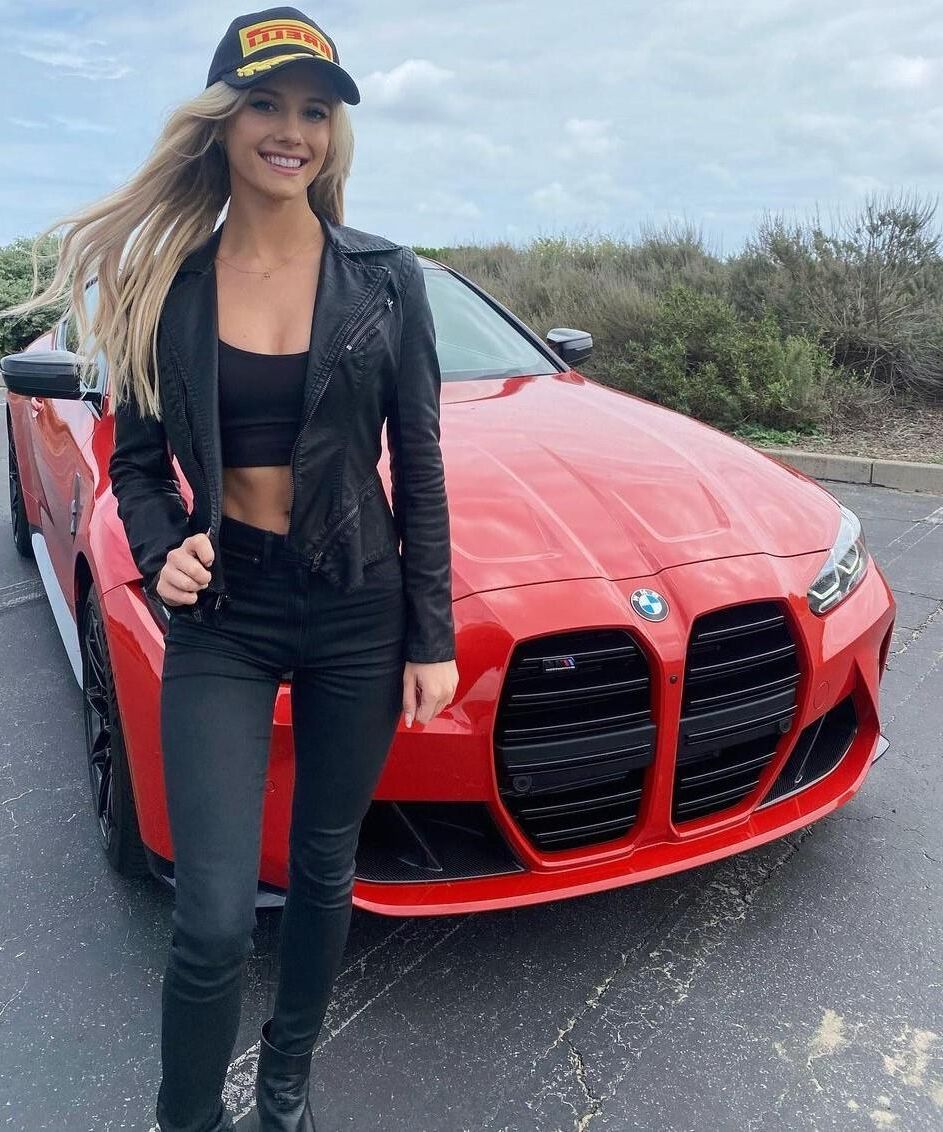 Lindsay Brewer piloto de carreras estadounidense caliente