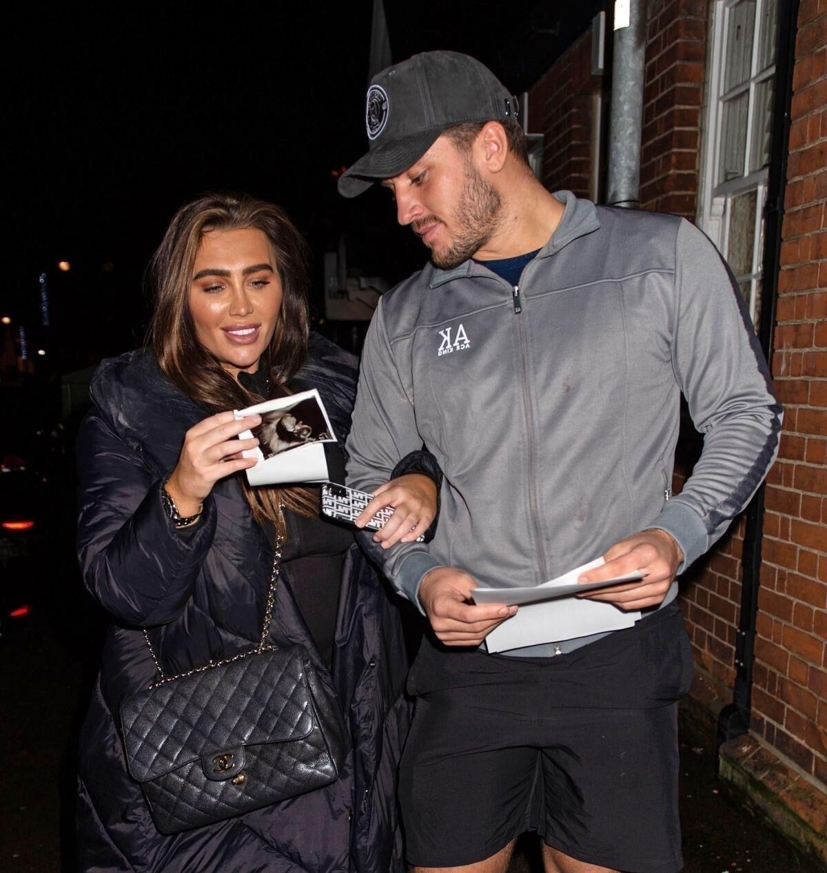 Lauren Goodger (PREGNANT BABES)