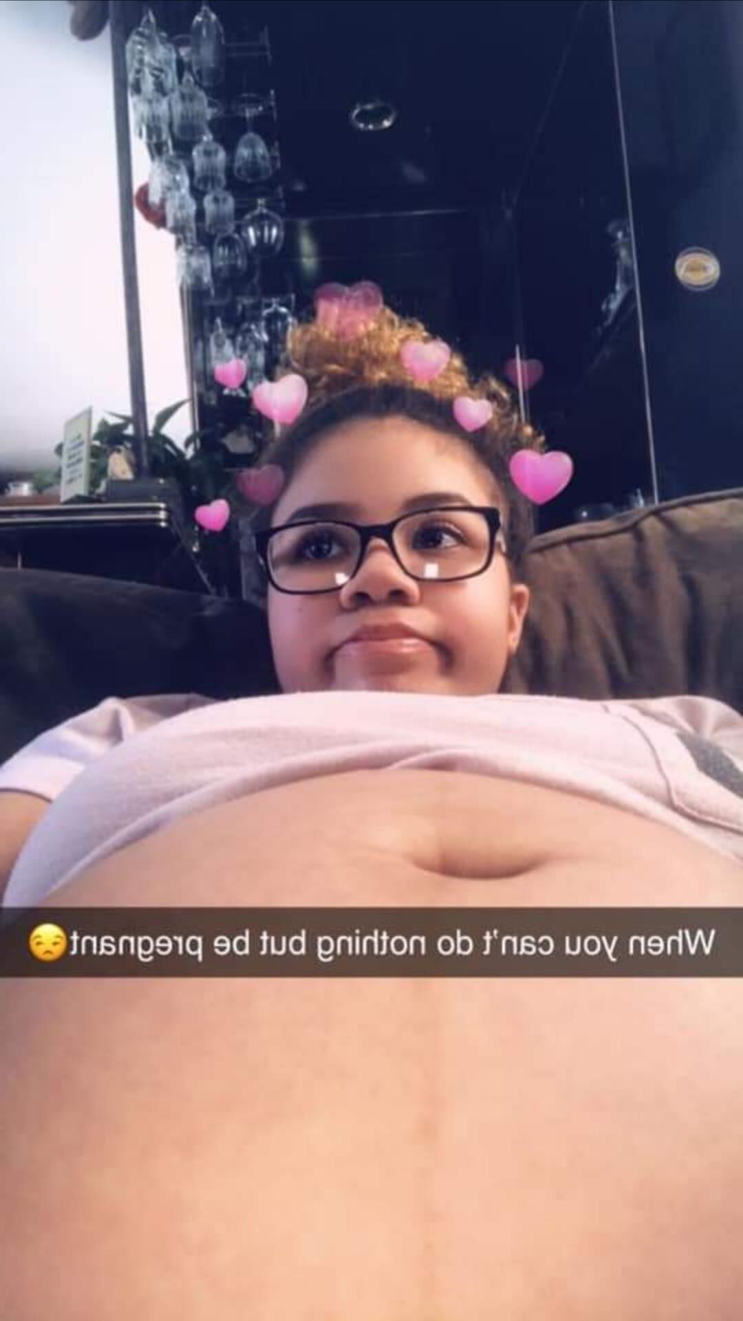 Pregnant teen 18