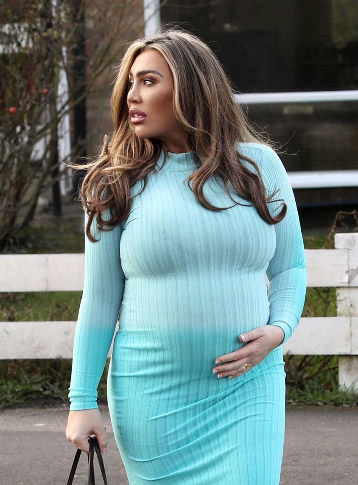 Lauren Goodger (PREGNANT BABES)