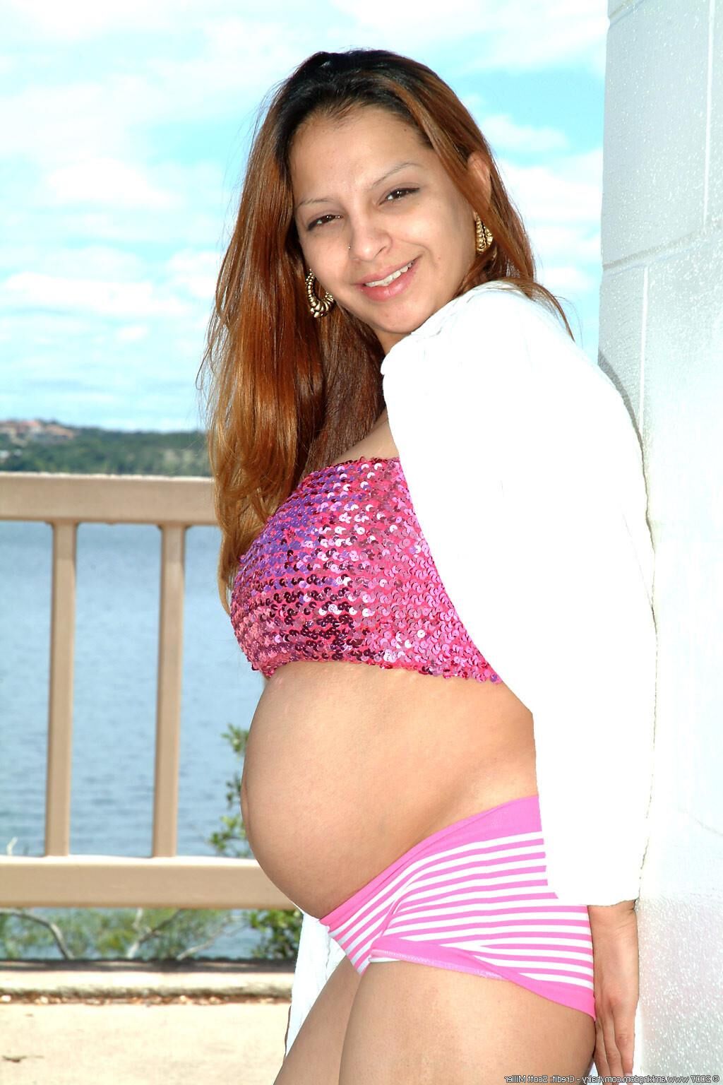 Tammy Pregnant (146582)