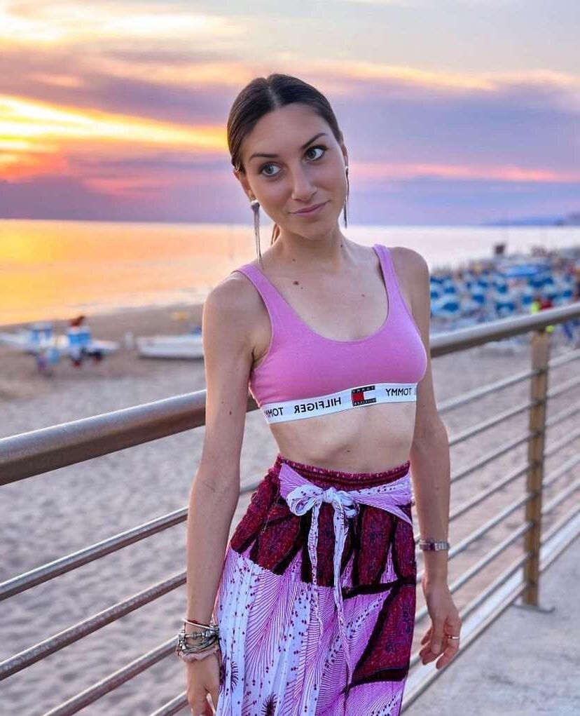 Hot Greek girl