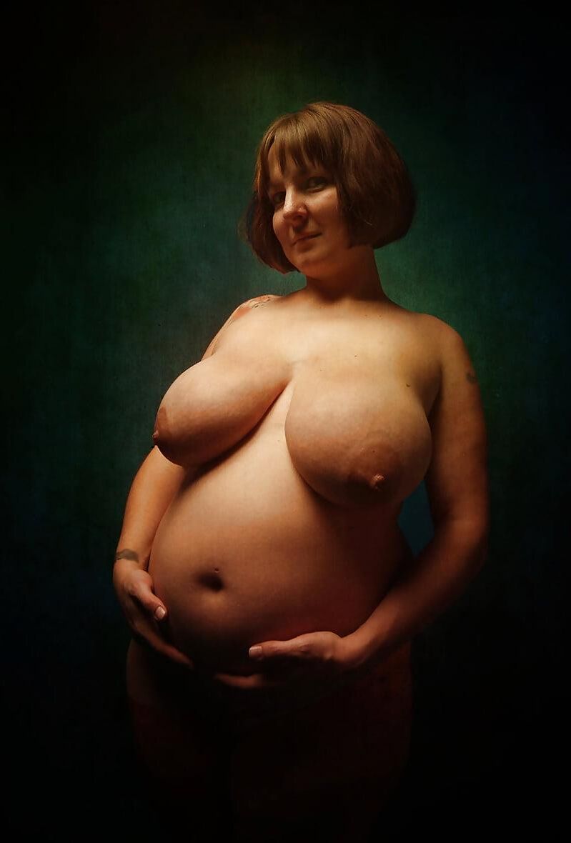 Art pics of fantastic bigtits model - some pregnat