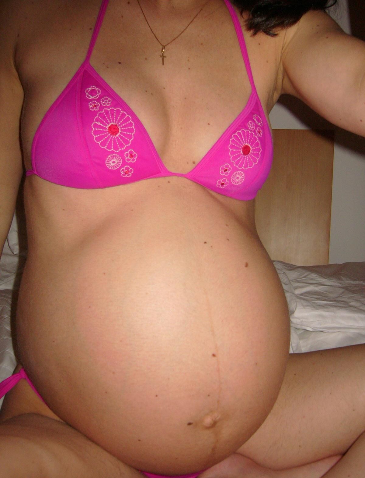 pregnant amateur 5