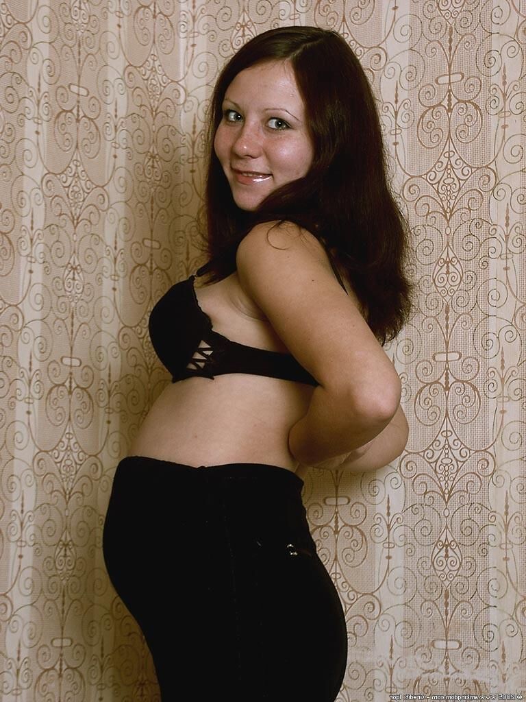 pregnant Dunja,Gallery 63