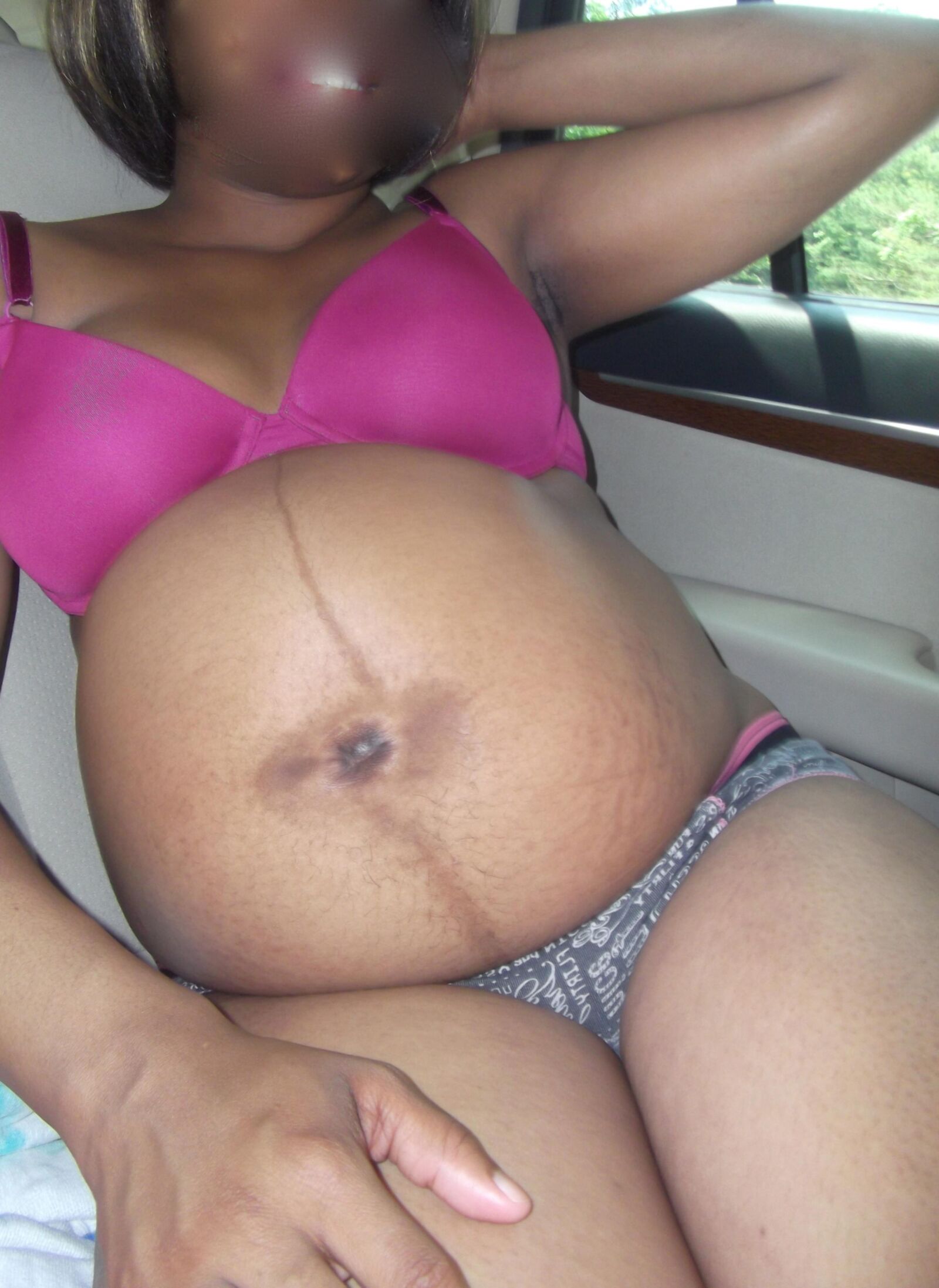 PENNSYLVANIA PREGNANT HAIRY BLACK EBONY AMATEUR WOMAN