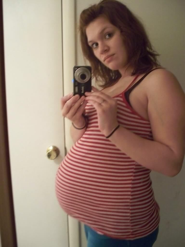 Preggo Selfies