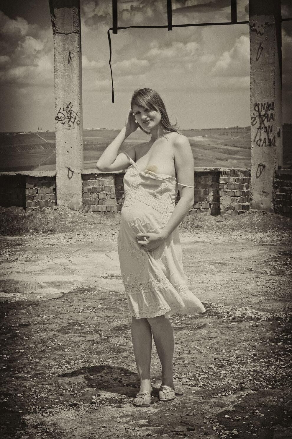 pregnant art pics