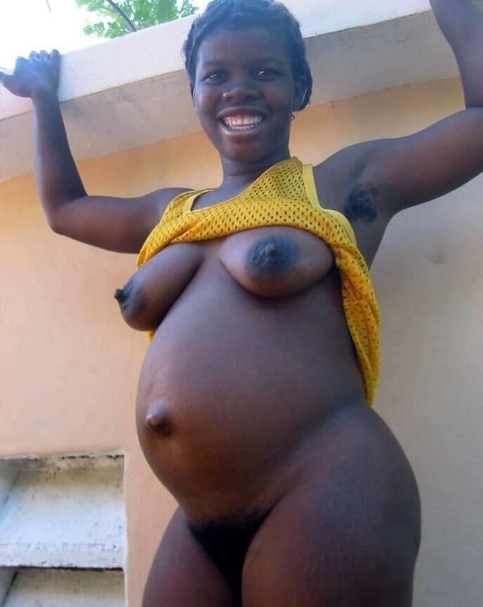 Ebony preggers