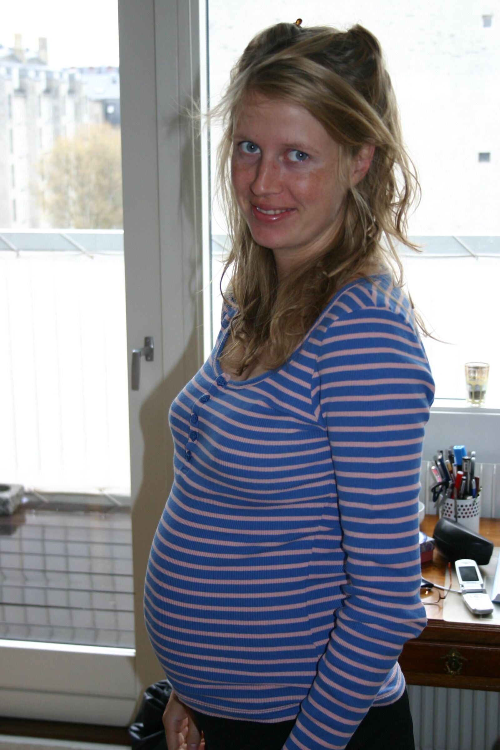 blonde wife nude and pregnant