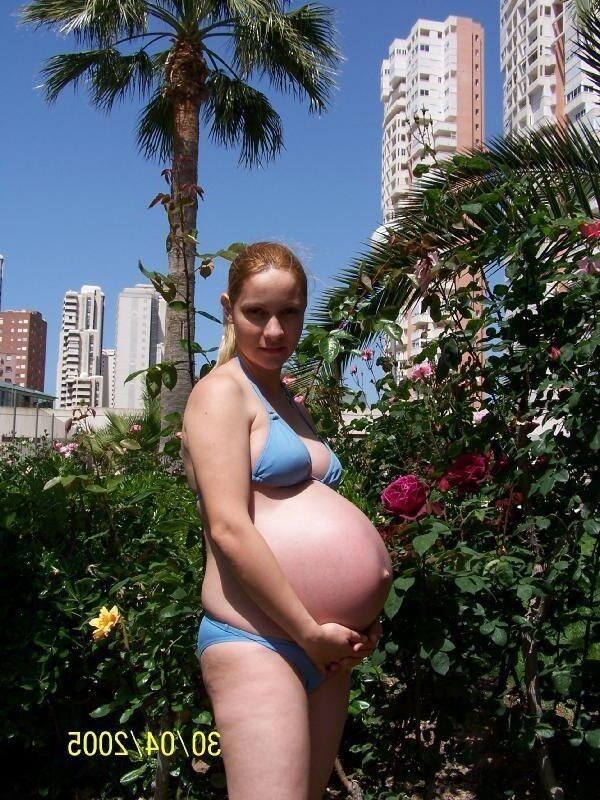 Pregnant redheads