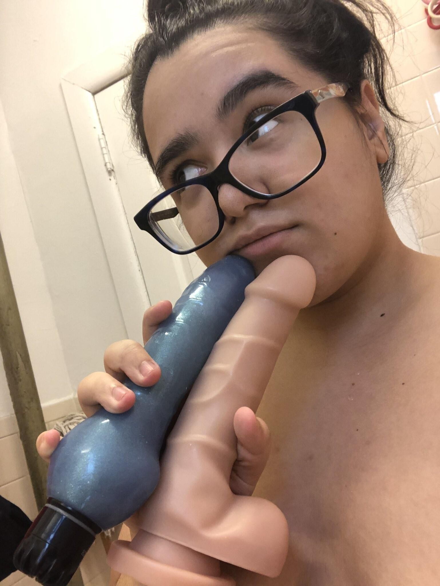 BBW Latina Nalgona Glasses 