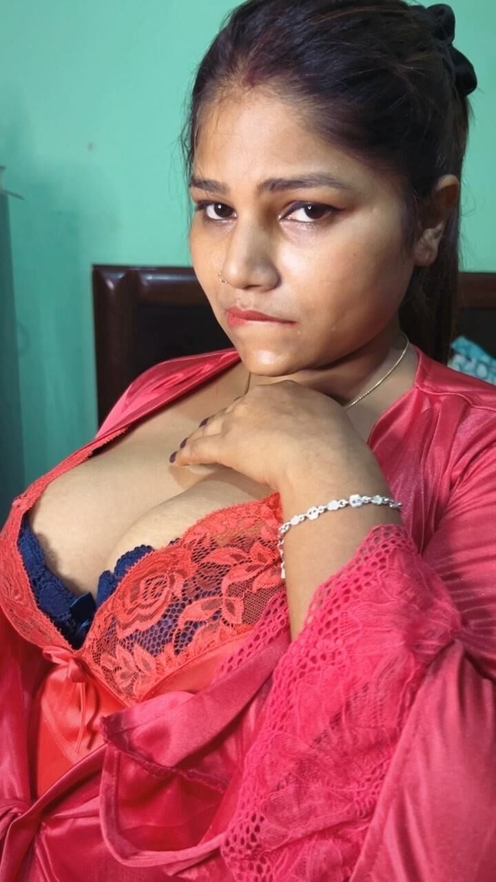 Puta indiana Priyanka Nandi