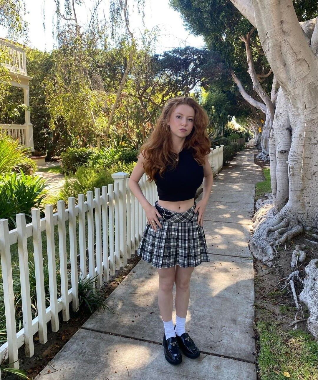 Francesca Capaldi collection