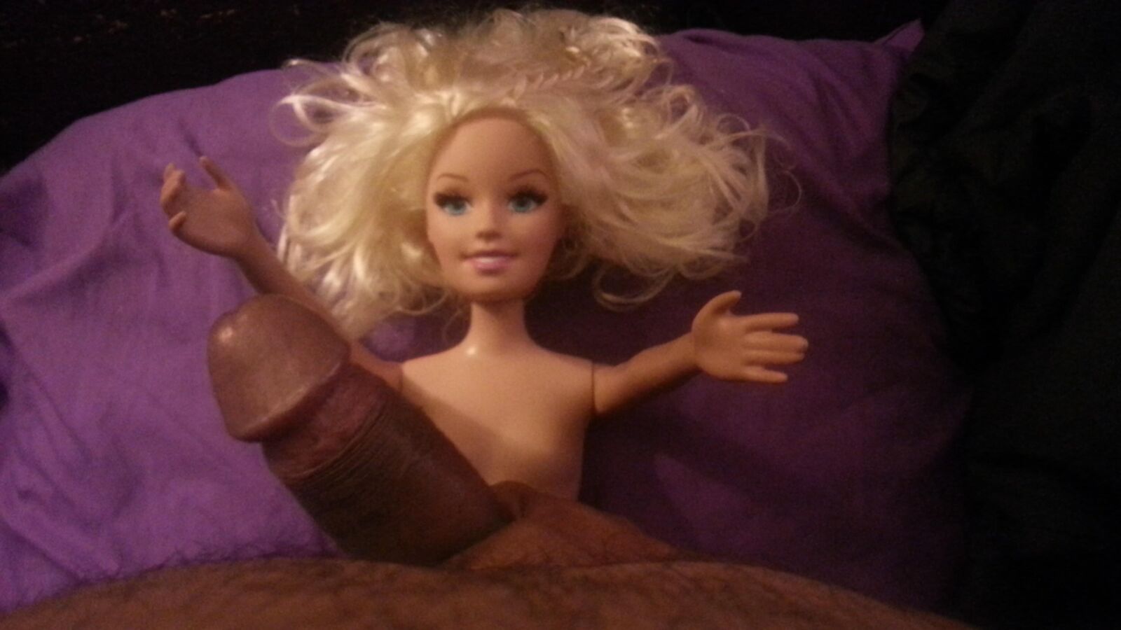 TENIENDO SEXO CON BARBIE