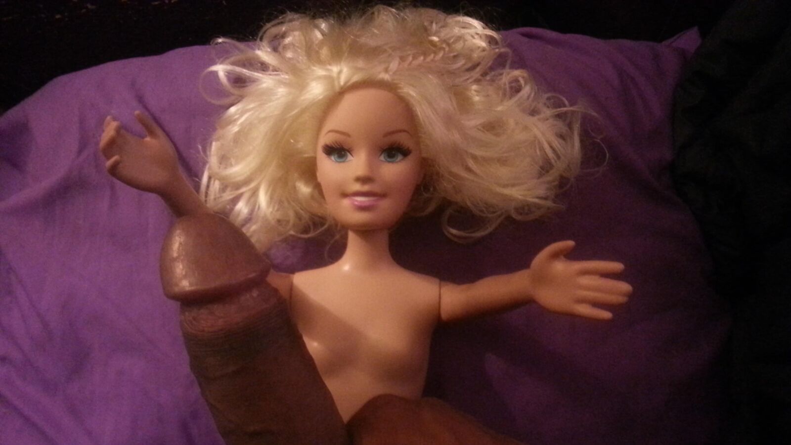 TENIENDO SEXO CON BARBIE